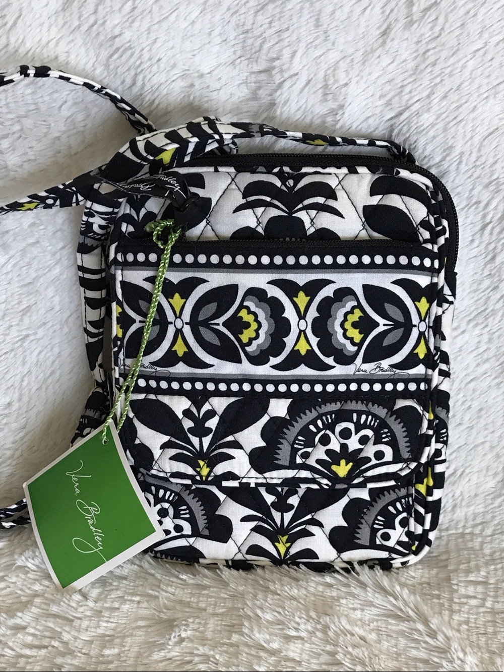 NEW WITH TAG Vera Bradley Black, White & Yellow Quilted Floral Crossbody Bag